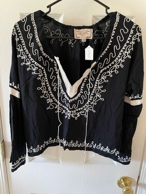 For Scoop Boho Embroidered Blouse Black White Bell Sleeve Free Size